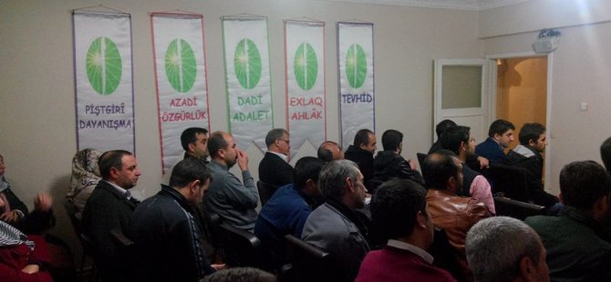 Diyarbakır Öze Dönüş Der' de "Dinler Tarihinden Zerdüştlük konulu seminer yapıldı.