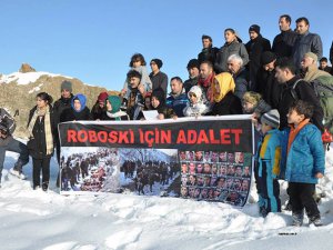 25 STK Roboski için Erek dağına  tırmandı